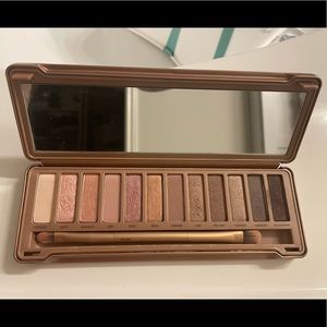 Urban Decay Naked 3 Eyeshadow Palette